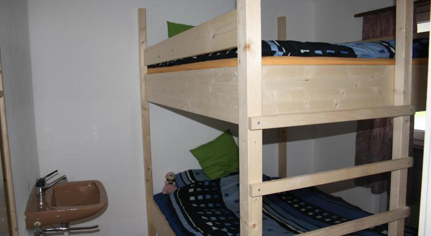 Sporti Grusch Hostel Bilik gambar